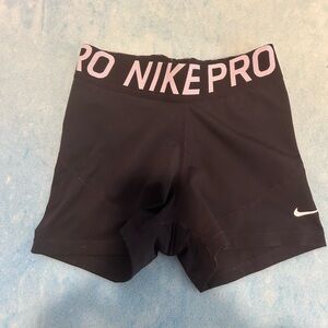 Black Nike Pros